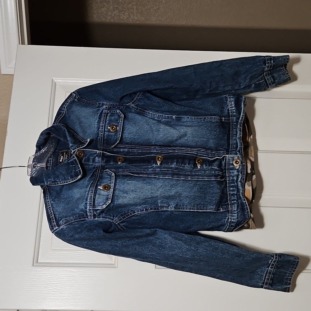 Max Outerwear Dark Wash Denim Vintage Jean Jacket Woman's Size XL